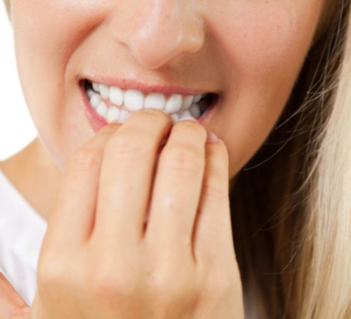 Làm gì để giảm đau và sưng sau cấy ghép Implant?