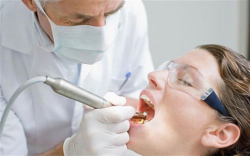 Sau khi cấy ghép răng Implant nên ăn những gì?