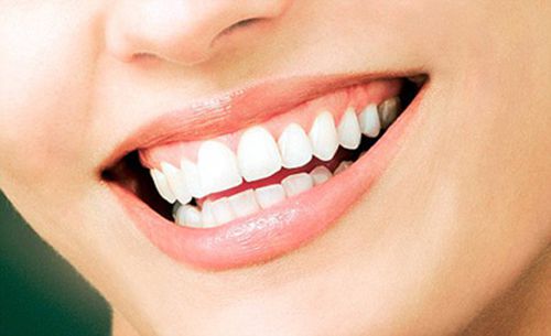 Tại sao răng toàn sứ lại có giá cao?